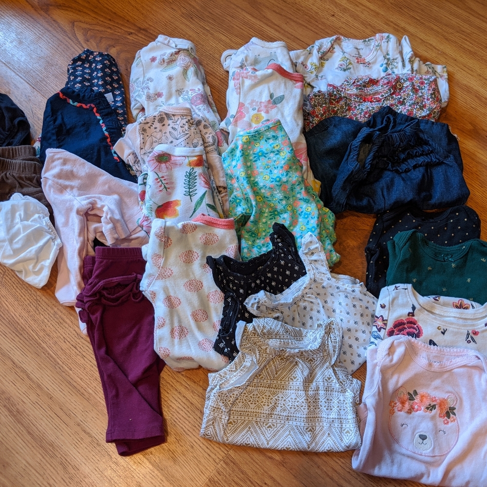 0 - 3 month baby girl clothing lot bundle